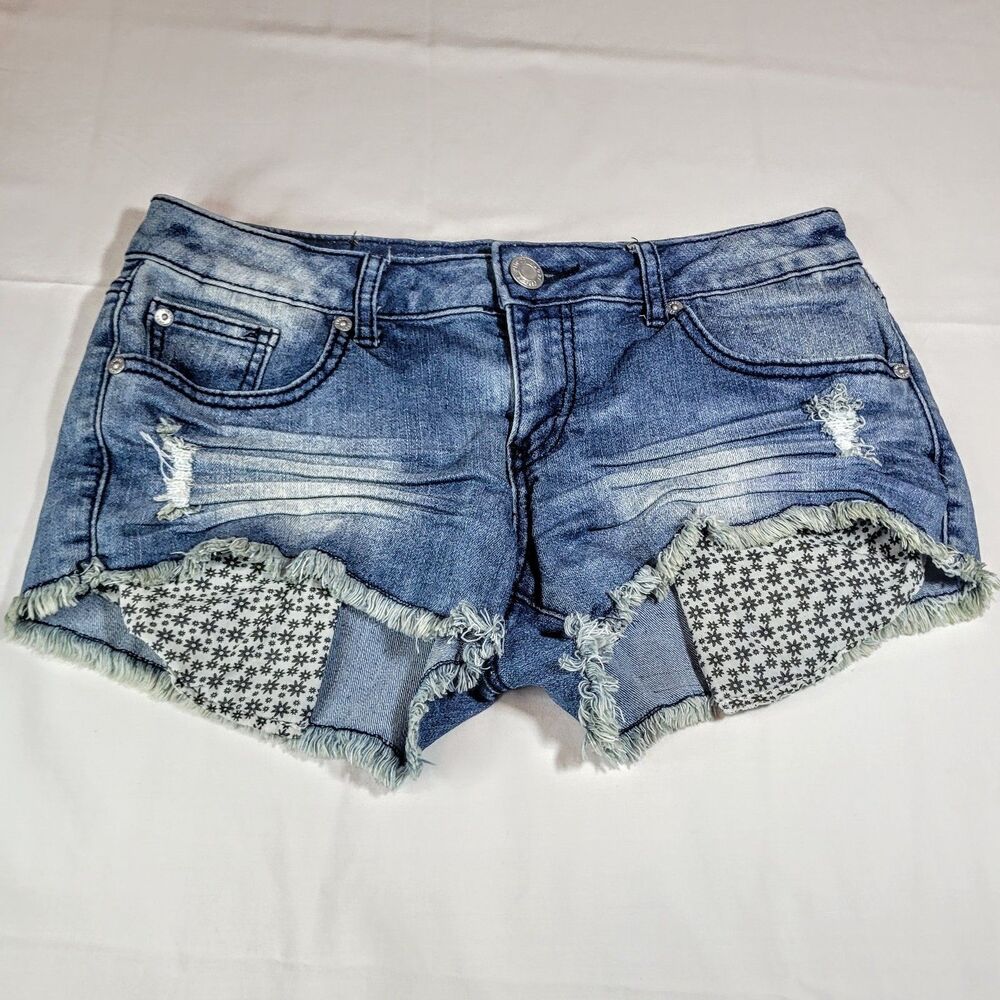 rue21 8 Distressed Cutoff Women Blue Denim Geometric Peek-A-Boo Pocket Shorts